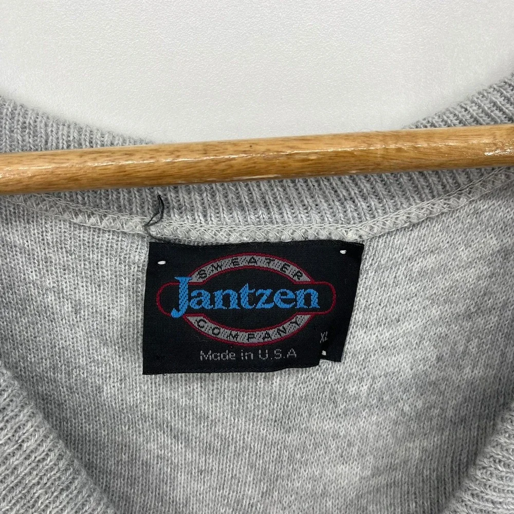 Jantzen neck sweater